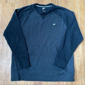 Nike Crewneck With Front Pocket